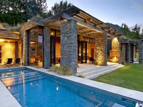 Luxury Accomodation