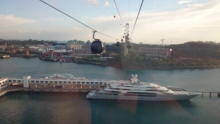Cable Car to Sentosa Island