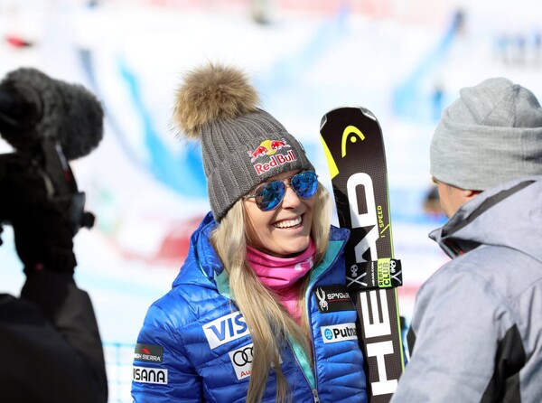 Lindsey Vonn asking for my phone number