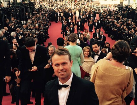 Stephen at a premiere before he goes back to cook for movie stars