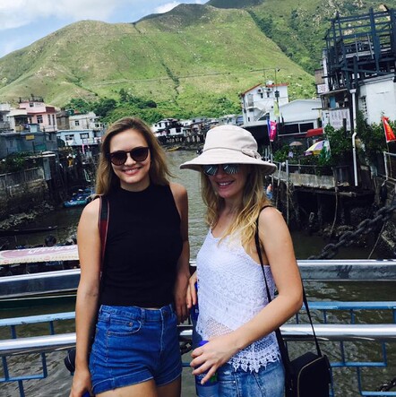 Jelena and Katarina, Tai O Fishing Village