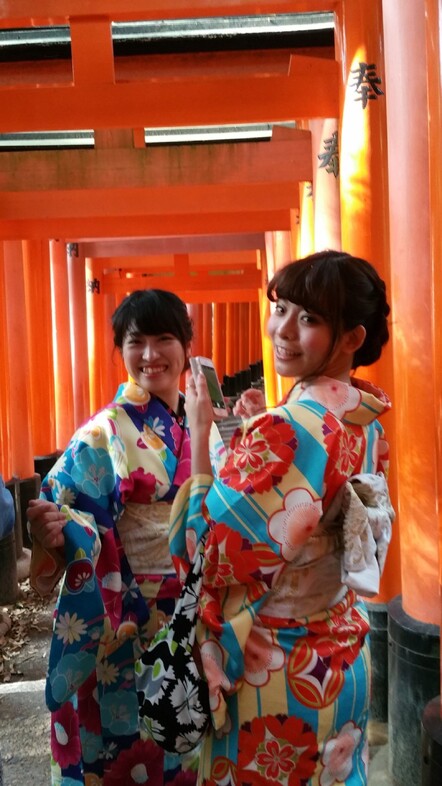 Friendly locals at Fushimi Inari Shrine