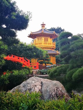 Chinese gardens and tea house