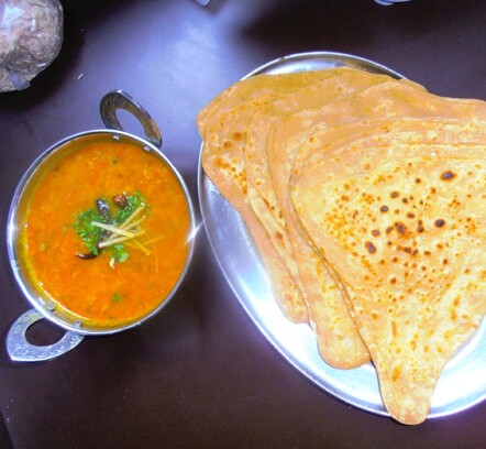 Yellow Dahl Tadka & Tawa Parathan