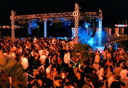 Beach party