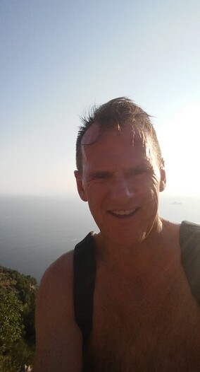 Half way through running the Path of the Gods Almalfi