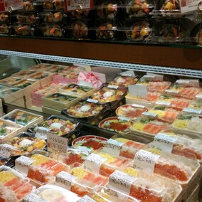 Salmon Sushi