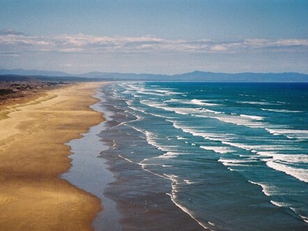 Ninety Mile Beach