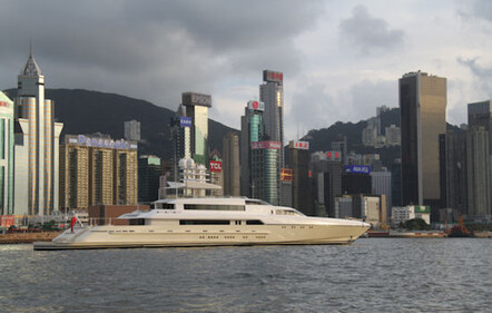 Silver Zwei in front of Royal Hong Kong Yacht Club