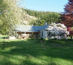 Grassmere Otago, built in 1878 by the Wrayte family who were Goldminers turned farmers