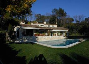 Guest villa